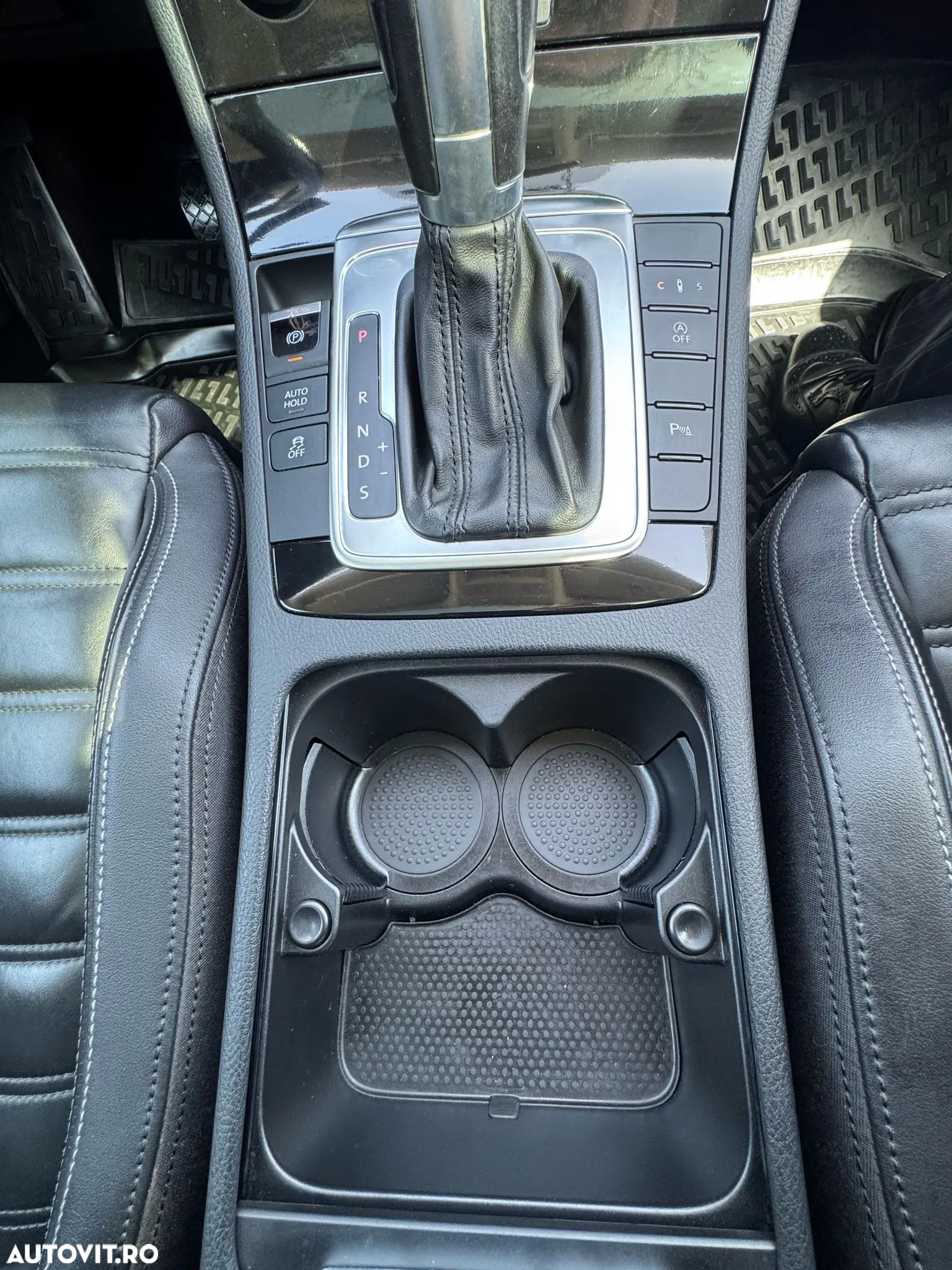 Volkswagen Passat CC 2.0 TDI DSG BMT - 34