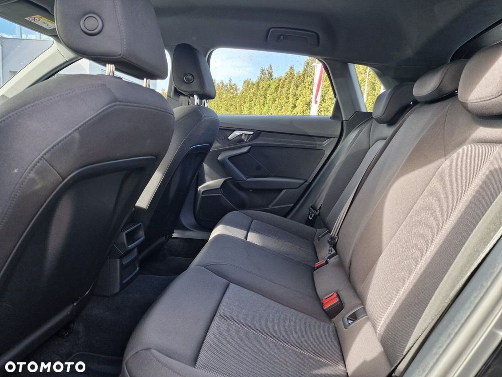 Audi A3 Sportback - 12