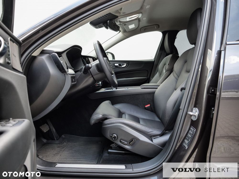 Volvo XC 60 - 13