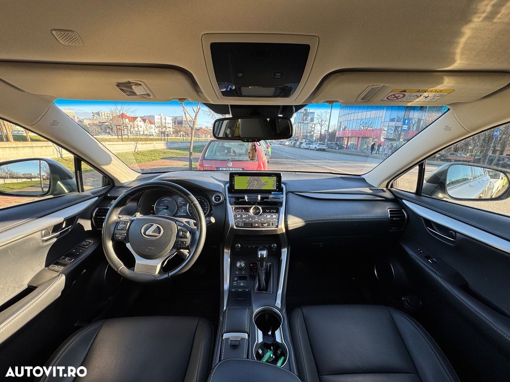 Lexus Seria NX 300 AWD Business - 12