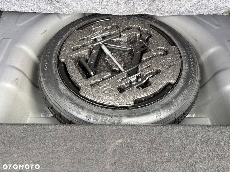 Kia Ceed 1.6 GDI Dream Team Edition - 24