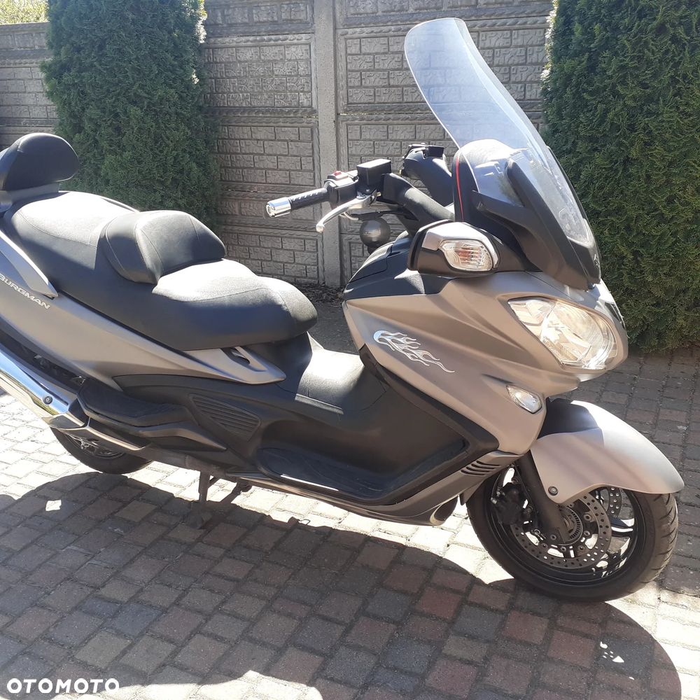 Suzuki Burgman - 1