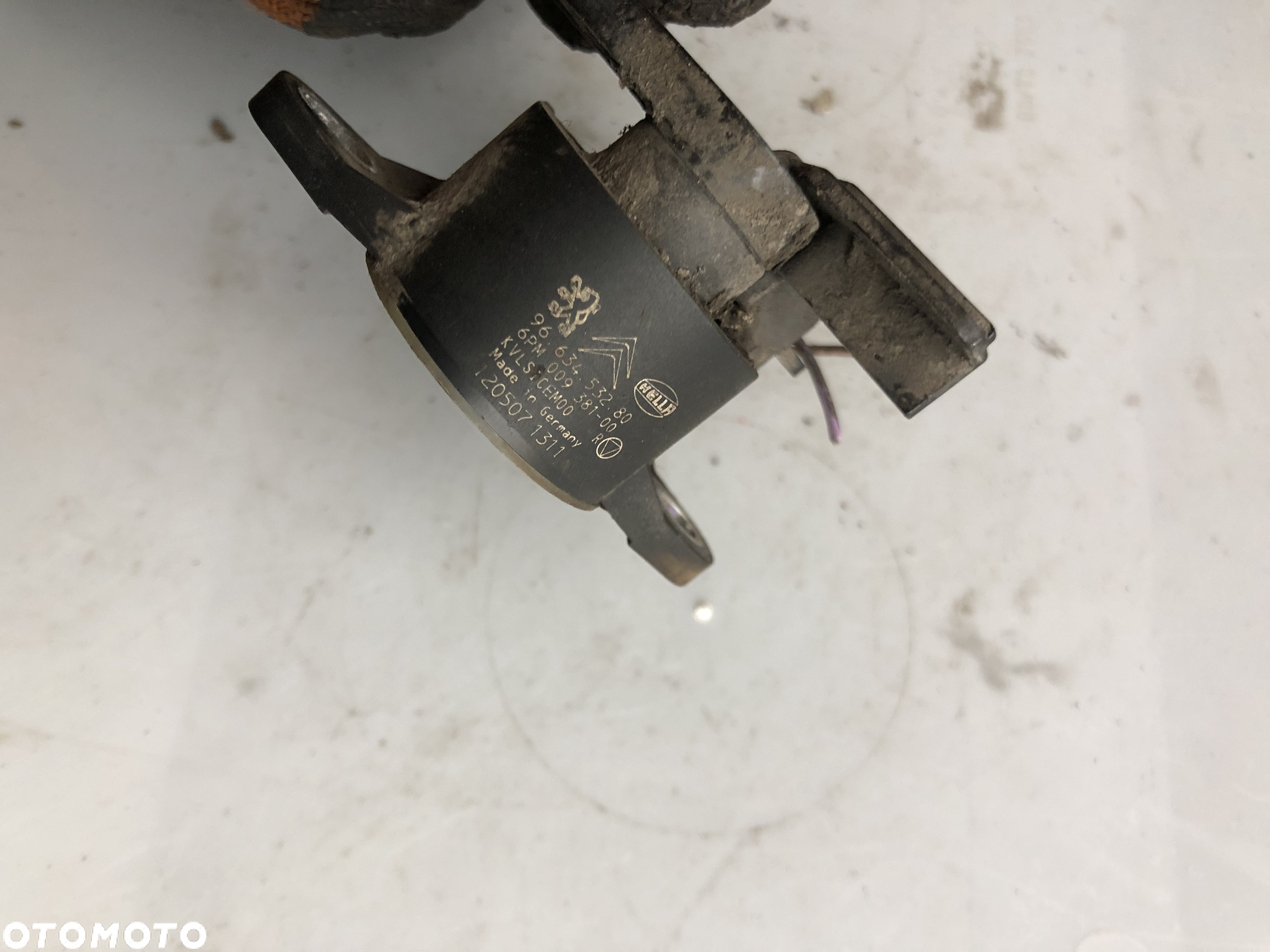 Czujnik Poziomowania Świateł Citroen C4 Picasso 9663453280 - 3