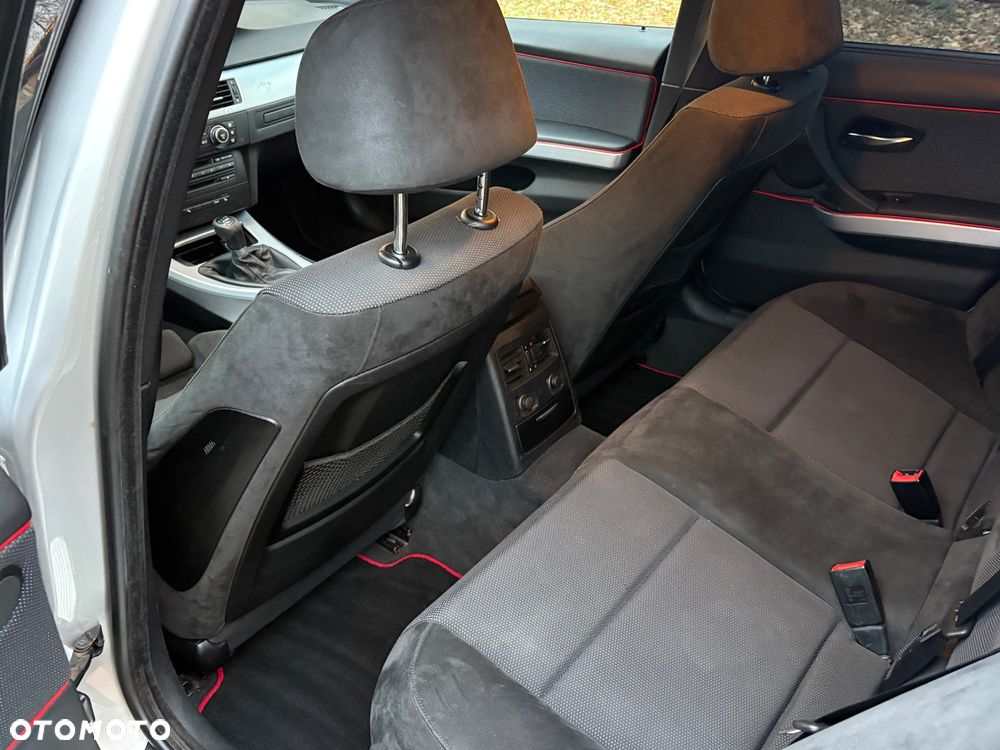 BMW Seria 3 320d - 9
