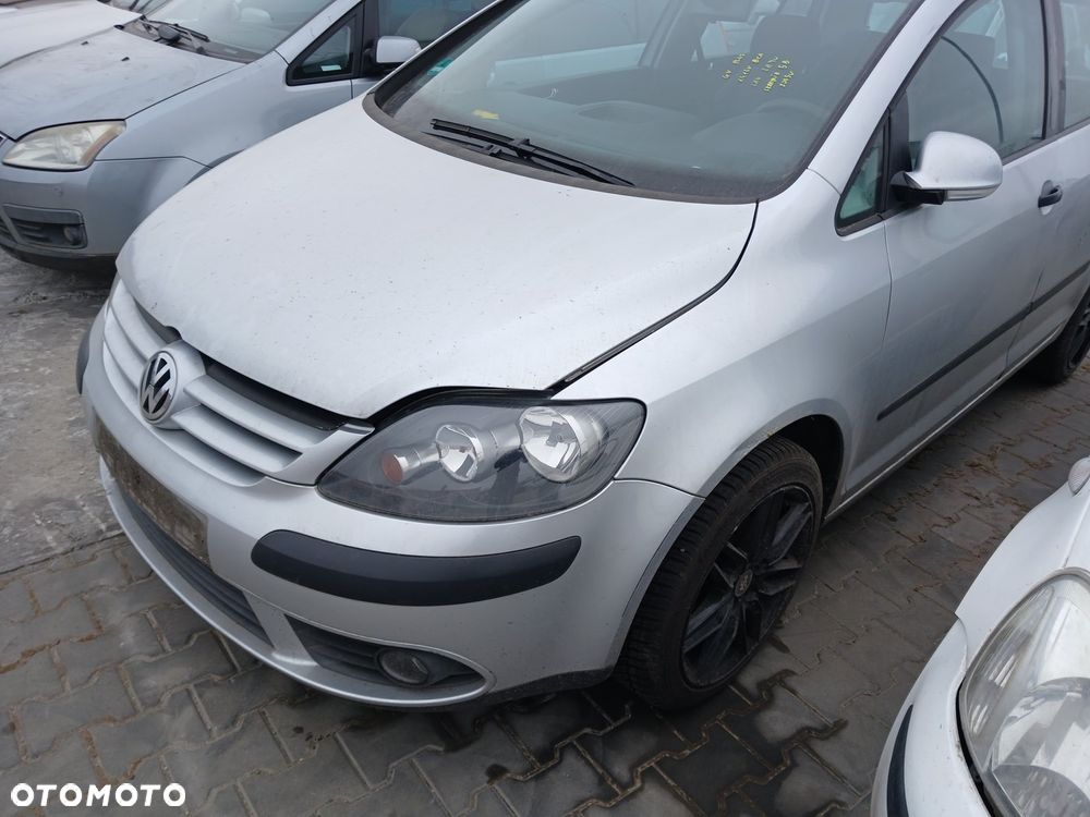 GOLF V PLUS  MASKA ZDERZAK LAMPY BLOTNIKI KPL PRZOD LA7W - 2