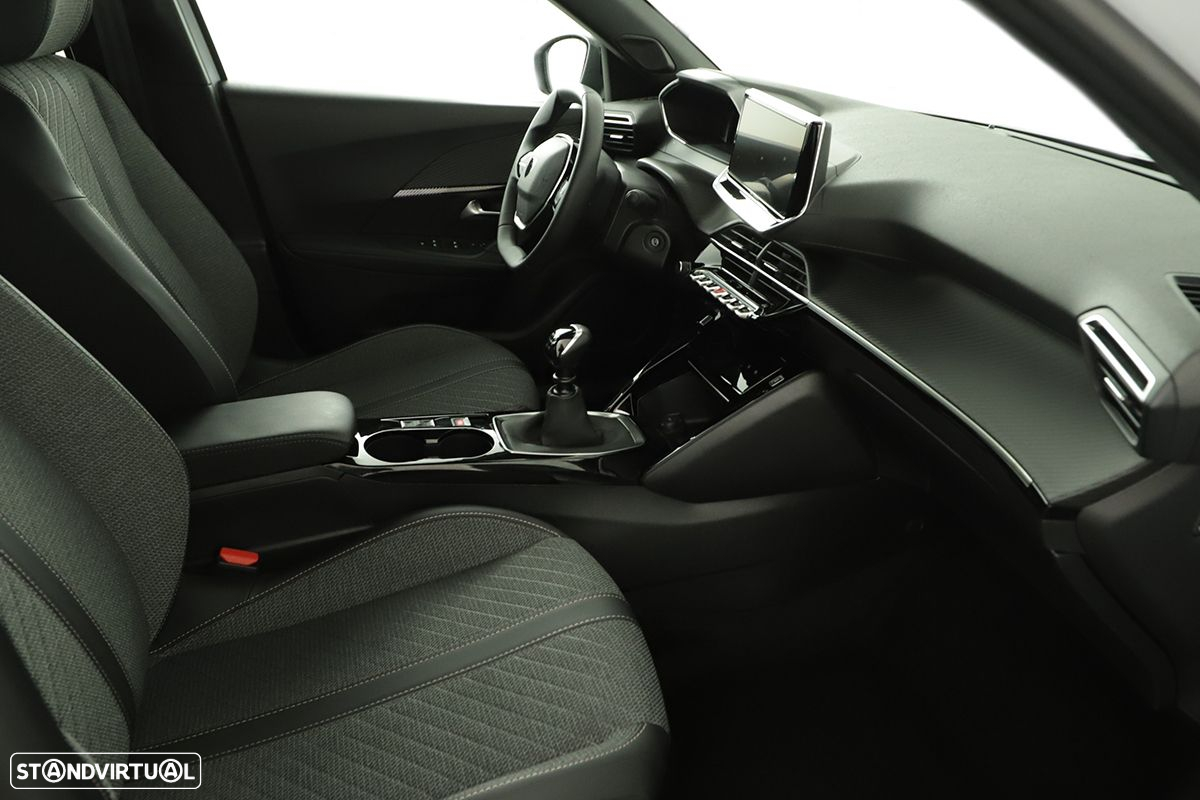 Peugeot 2008 1.2 PureTech Allure - 22