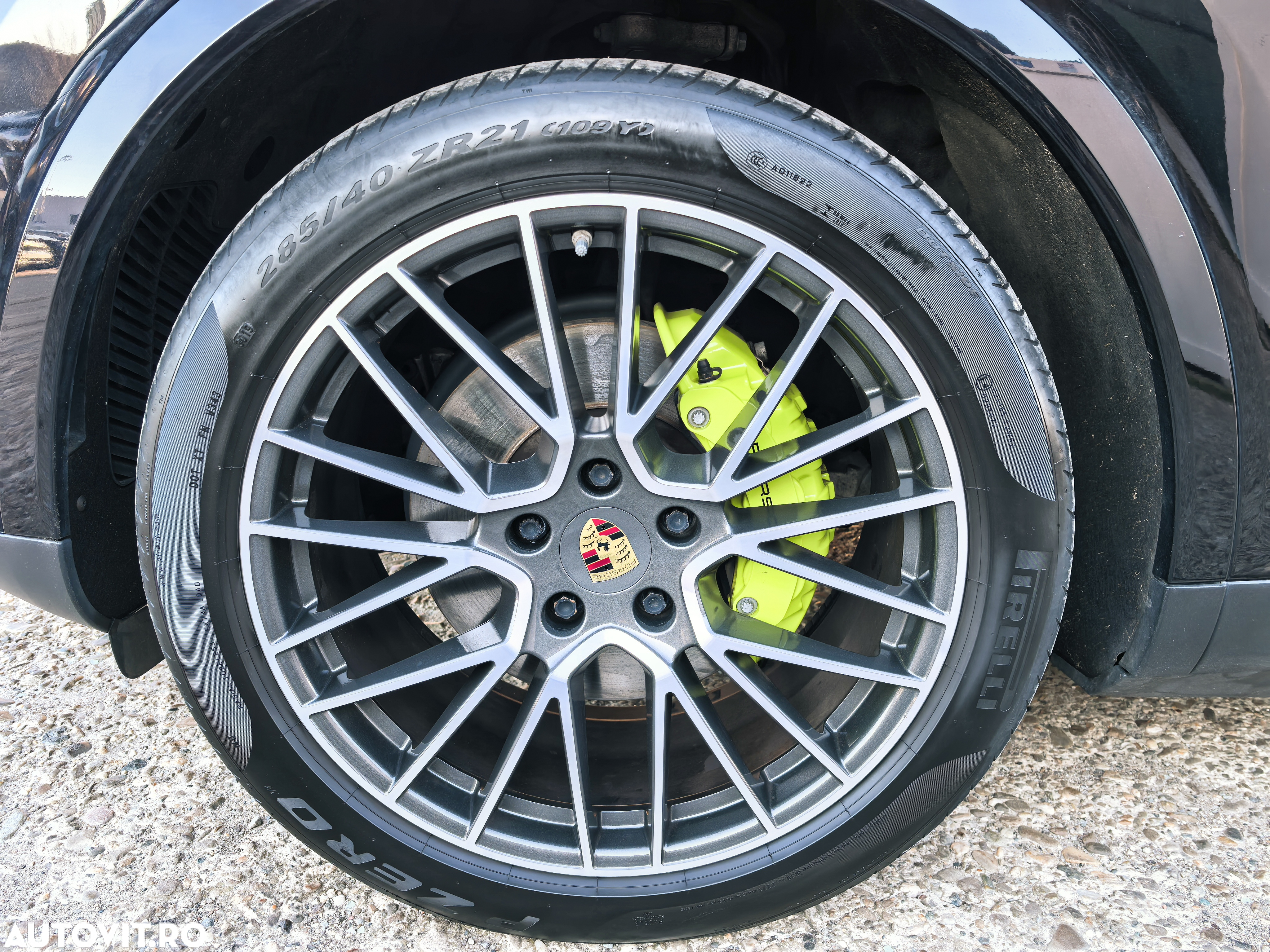 Porsche Cayenne E-Hybrid Tiptronic S Platinum Edition - 28