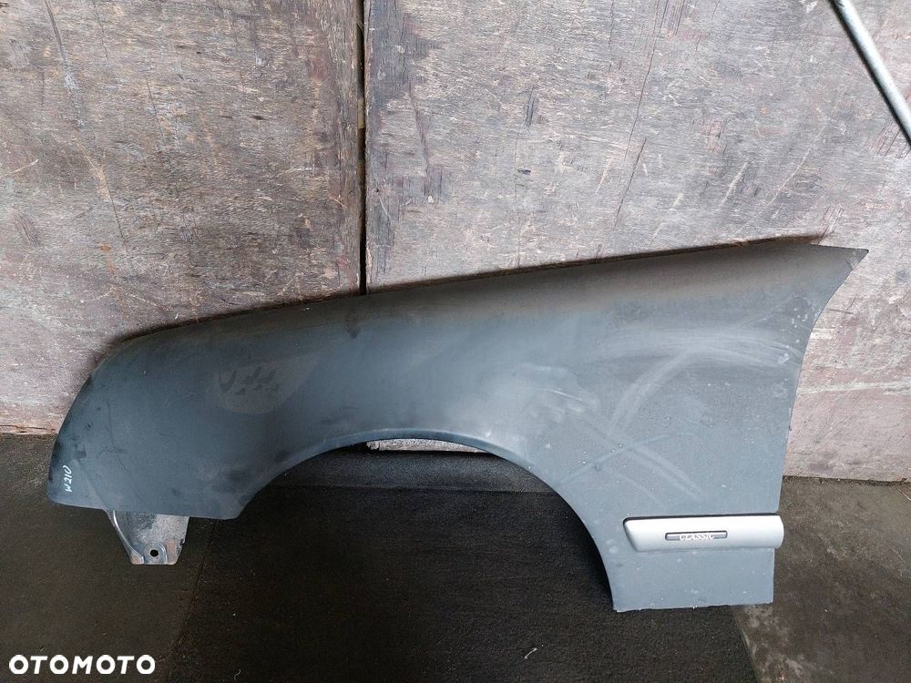 BŁOTNIK LEWY PRZÓD MERCEDES W210 - 2