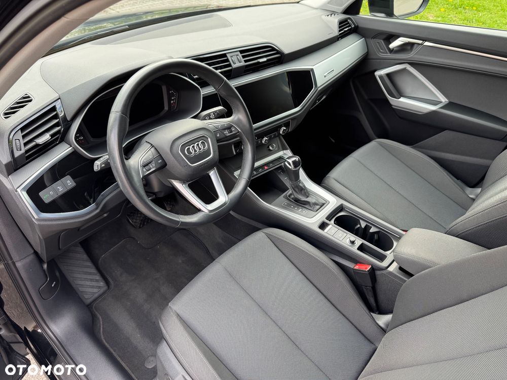 Audi Q3 - 16