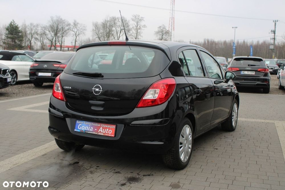 Opel Corsa - 7
