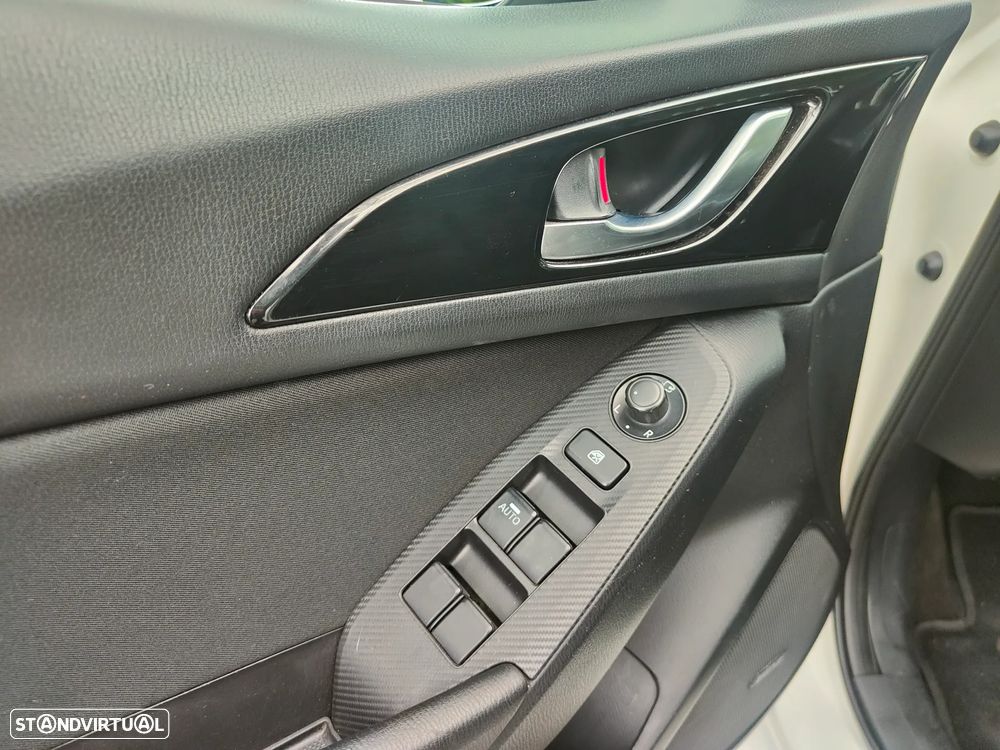 Mazda 3 SKYACTIV-D 150 Sports-Line - 11