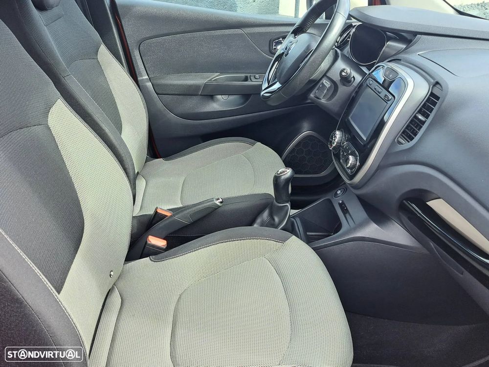 Renault Captur ENERGY dCi 90 S&S Intens - 23