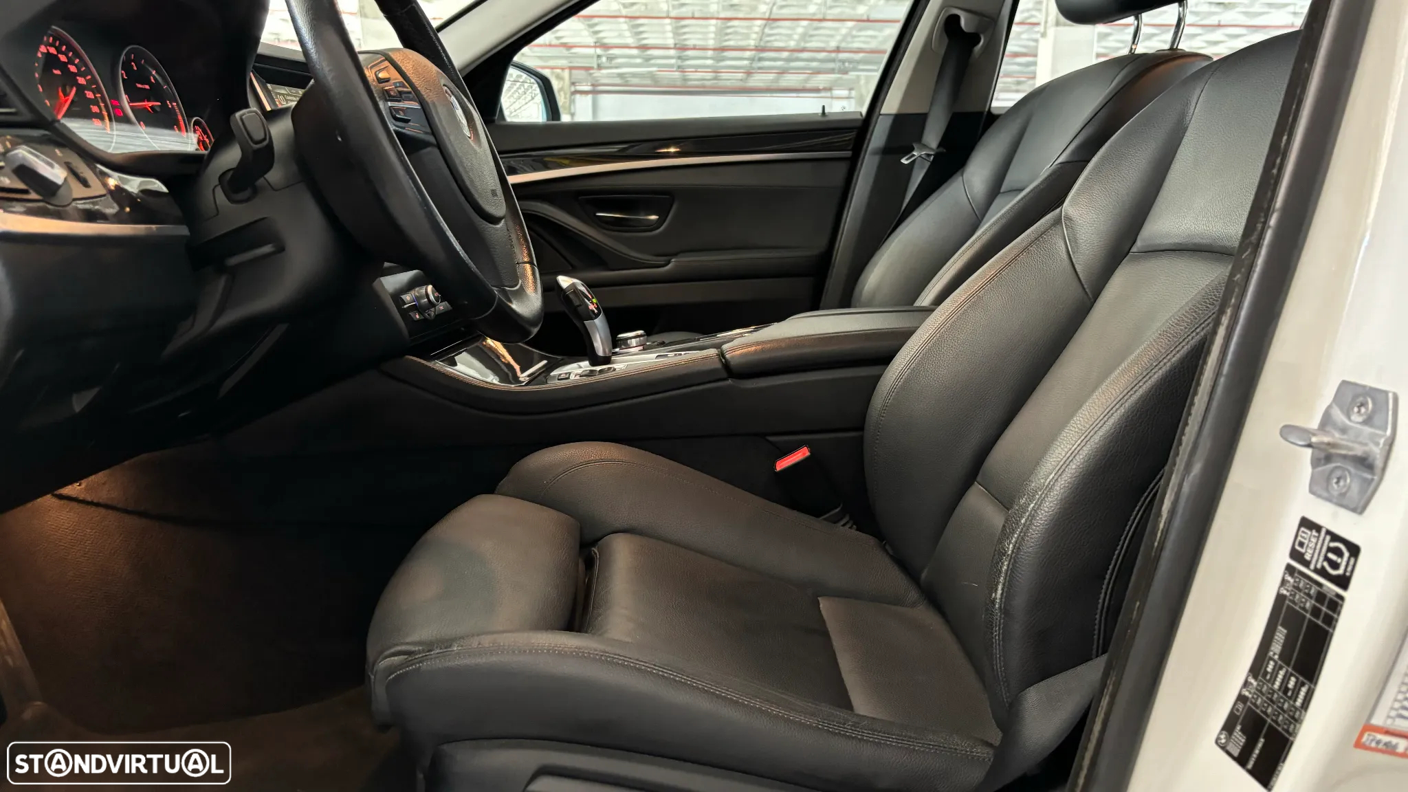 BMW 520 d Touring Aut. - 14