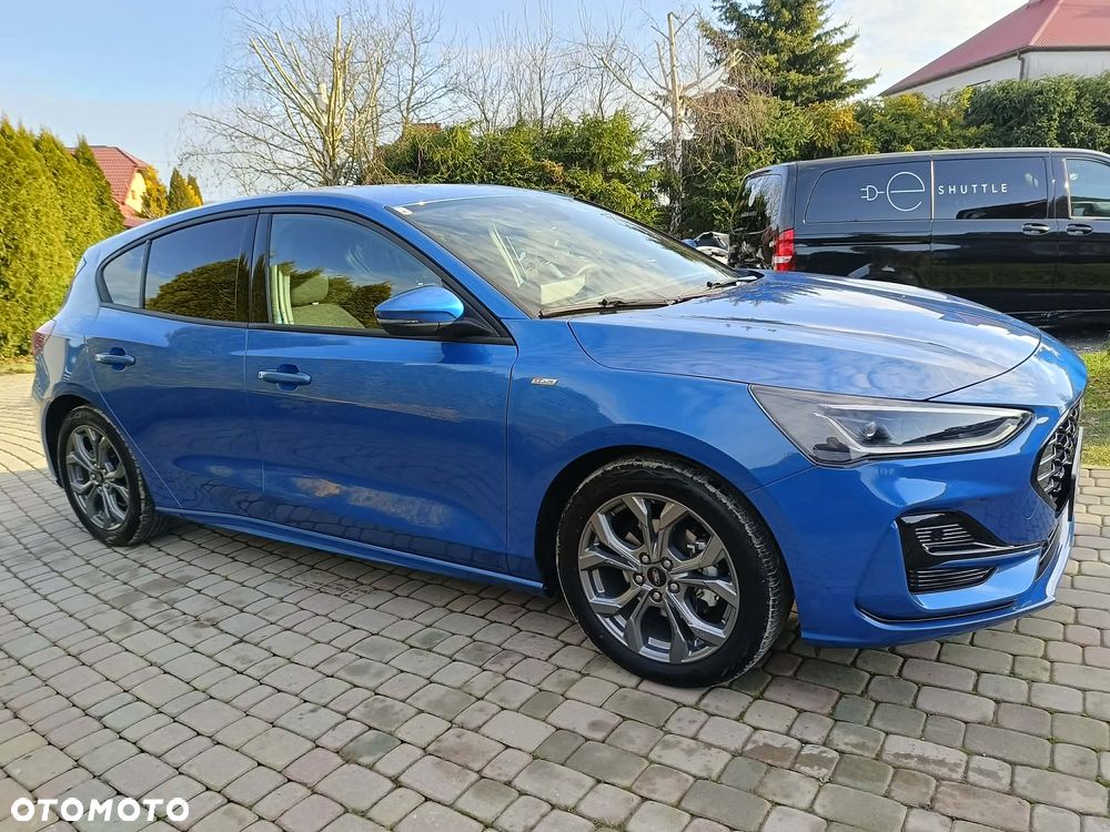 Ford Focus 1.0 EcoBoost Hybrid ST-LINE X - 5