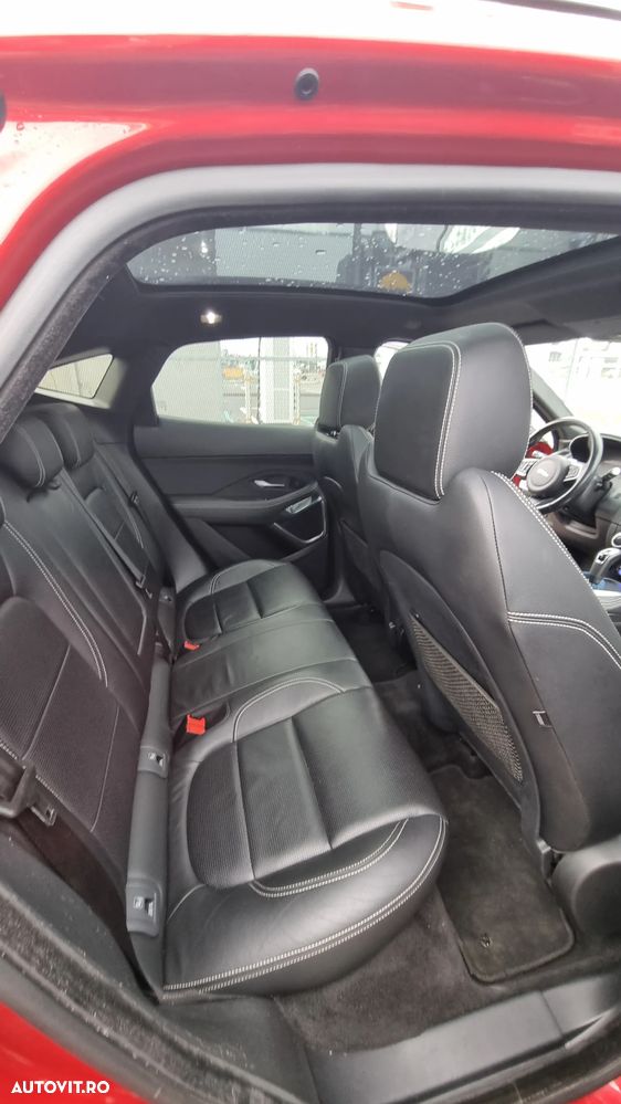 Jaguar E-Pace D180 AWD Aut. R-Dynamic - 11