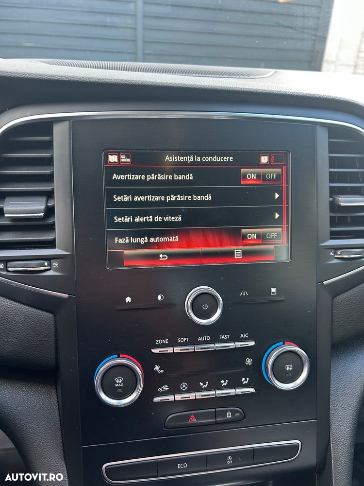 Renault Megane BLUE dCi Limited - 13