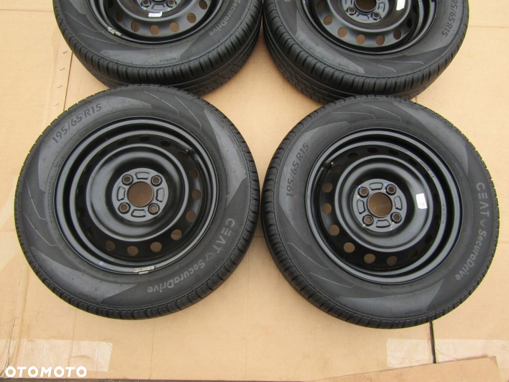 4x Felgi KOŁA 15 Peugeot 205 206 1007 207 307 208 2008 Citroen C2 C3 C4 DS3 - 5