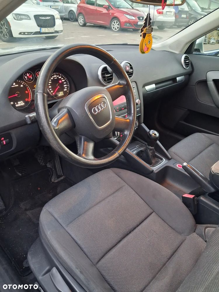 Audi A3 Sportback - 7