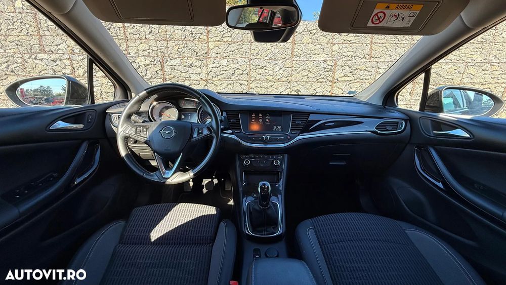 Opel Astra 1.5 D Start/Stop Business Elegance - 13