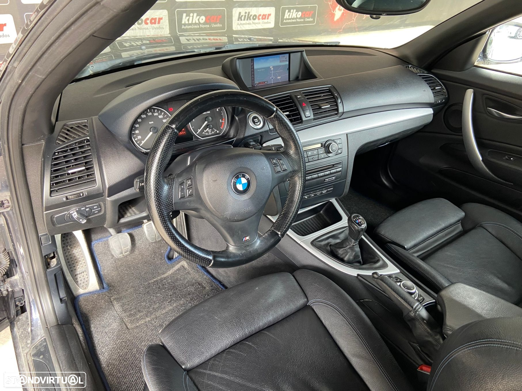 BMW 118 d Cabrio Limited Edition Lifestyle c/ M Sport Pack - 19