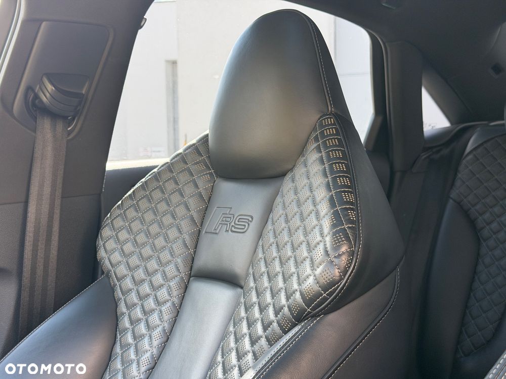 Audi S3 Limousine S tronic - 23