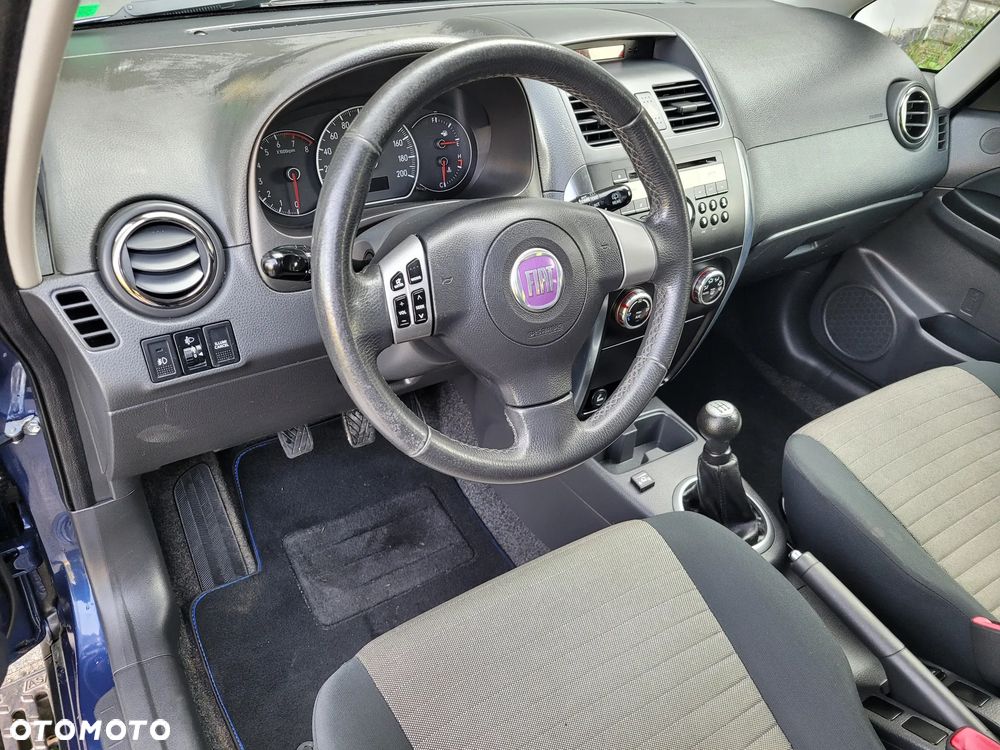 Fiat Sedici - 14