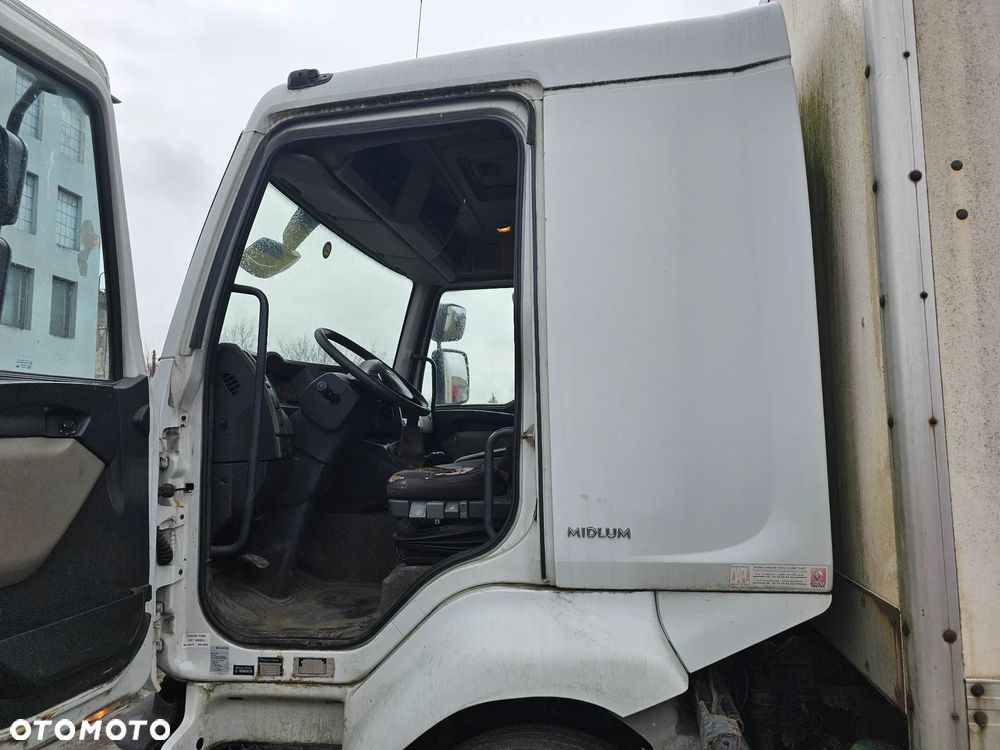 KABINA SYPIALNA RENAULT MIDLUM DXI 06-14 rok - 5