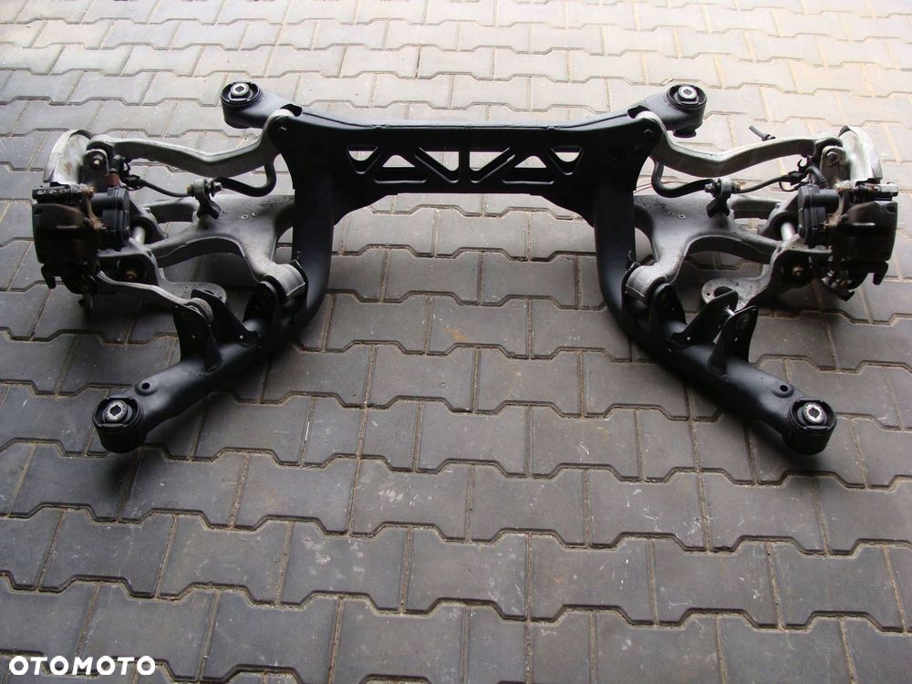 belka oś tylna audi a4 a5 b8 2wd - 1