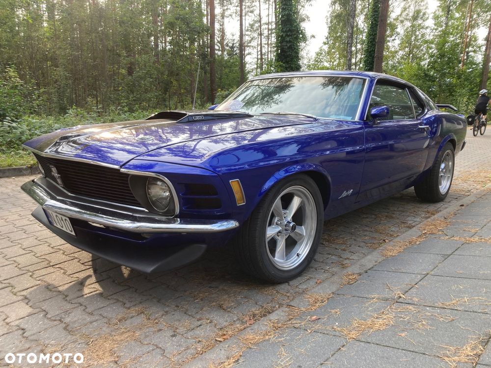 Ford Mustang - 2