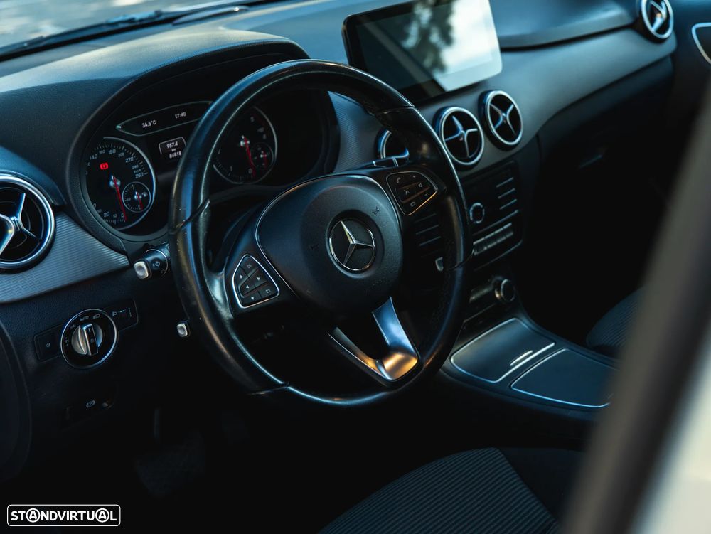 Mercedes-Benz B 180 d Style Aut. - 10