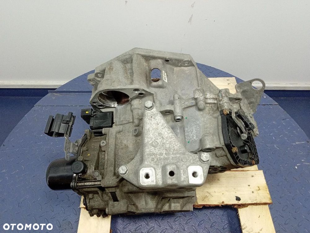 VW GOLF VII LIFT 17- 1.5 TSI 150KM SKRZYNIA BIEGÓW AUTOMATYCZNA DSG TSM - 10