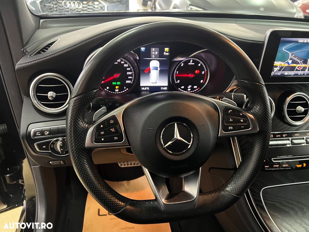 Mercedes-Benz GLC 250 d 4MATIC 9G-TRONIC AMG Line - 27
