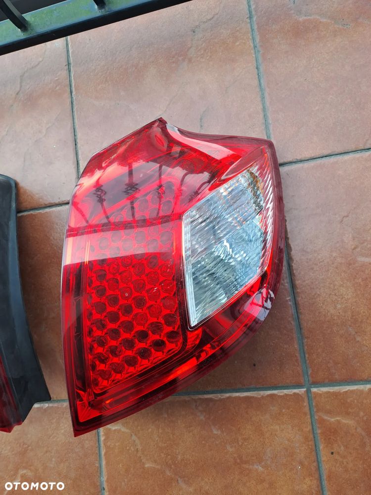 Kia Ceed I 5D HB lampy tylne EU - 13