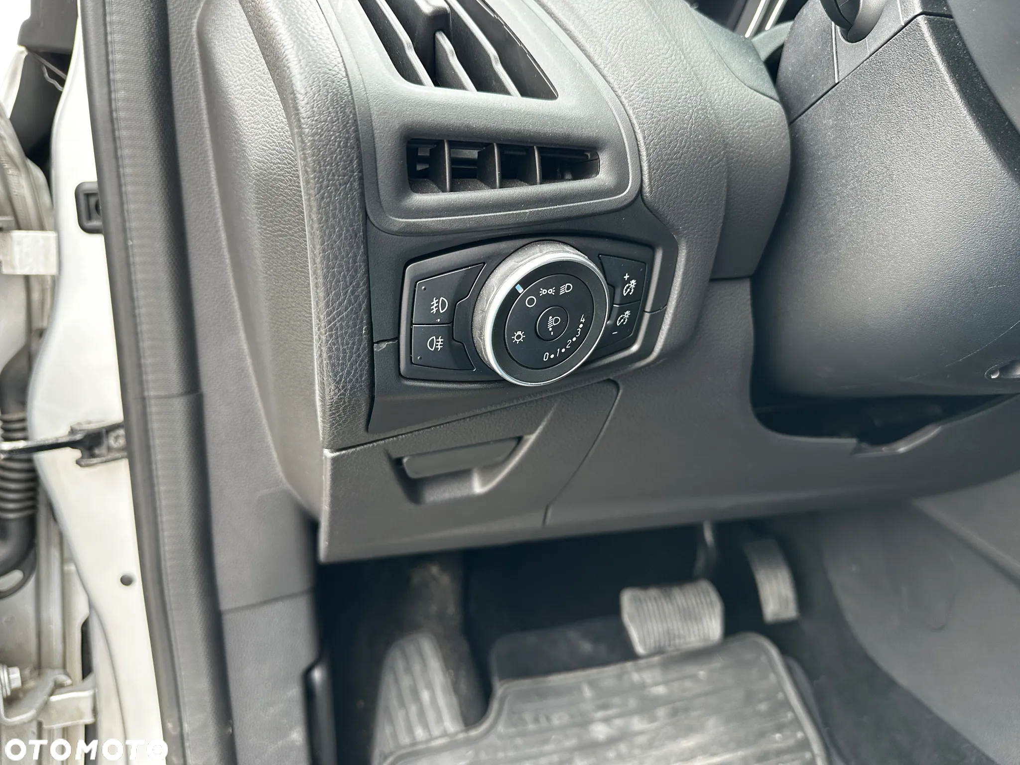 Ford Focus - 18