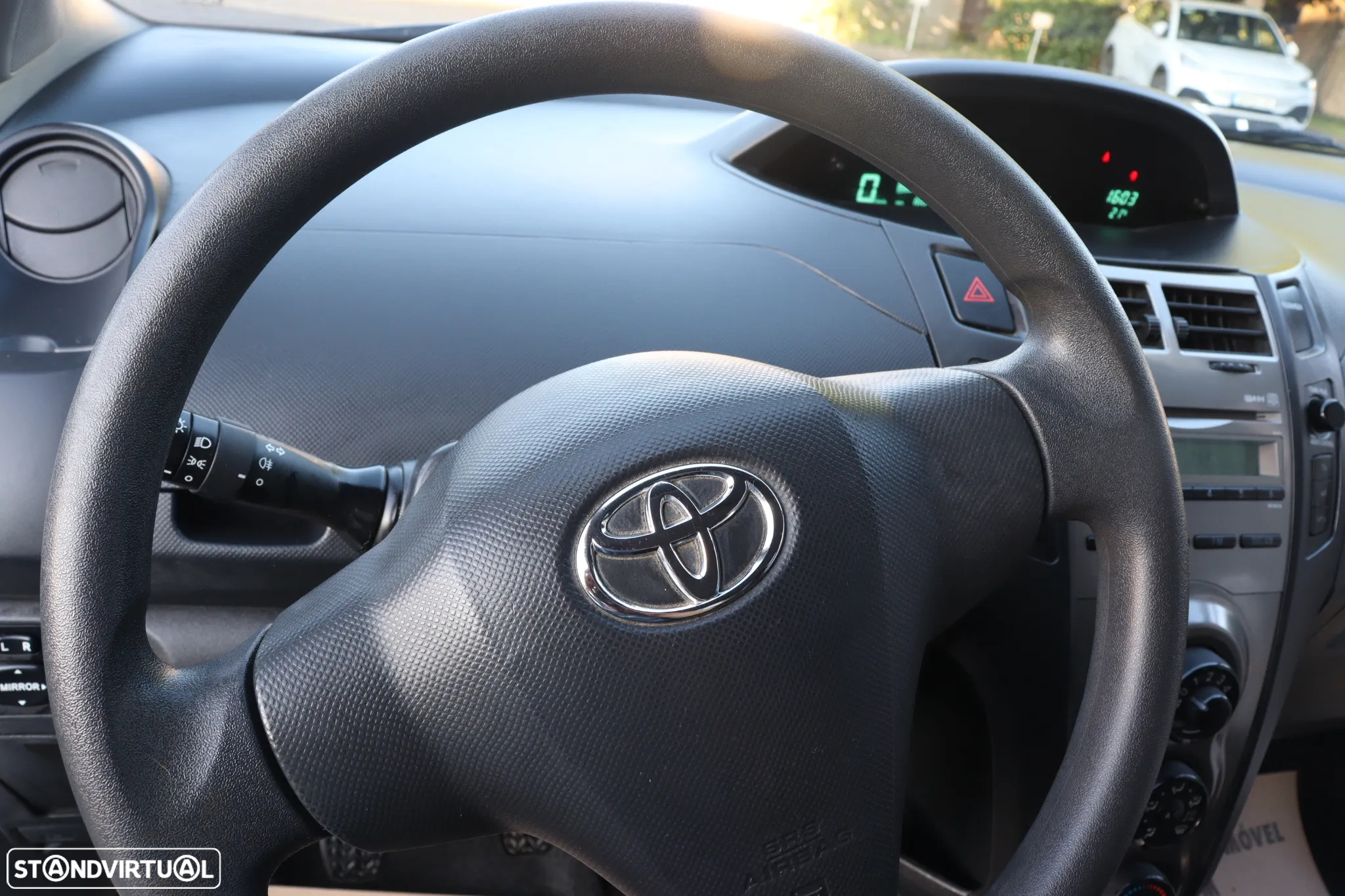 Toyota Yaris 1.0 VVT-i Comfort - 20