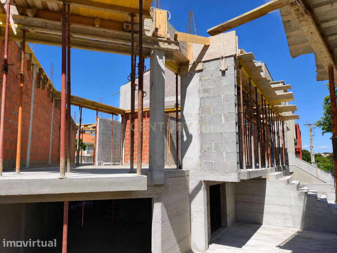 Moradia em Viseu: Conforto e modernidade em construção - Grande imagem: 3/6