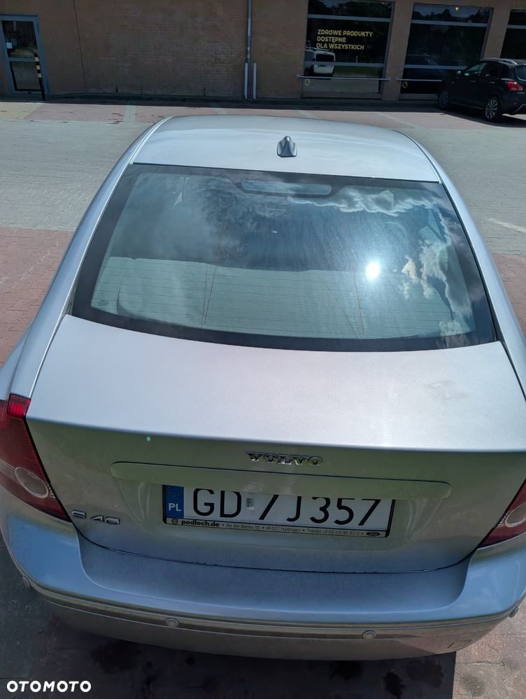 Volvo S40 1.8 Momentum - 3