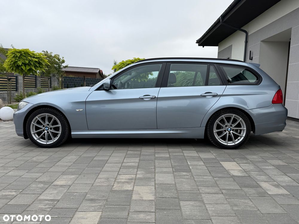 BMW Seria 3 320d - 15