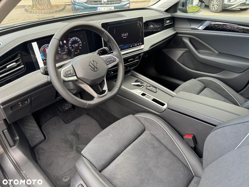 Volkswagen Passat Variant 2.0 TDI SCR Business Plus DSG - 8