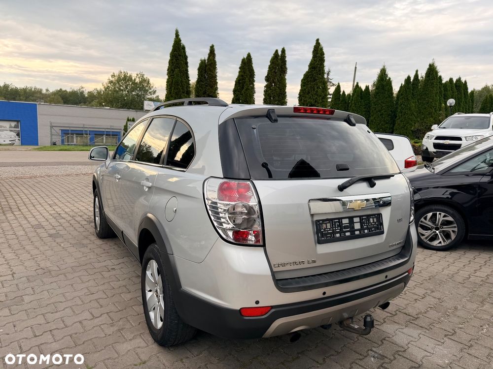 Chevrolet Captiva 2.0 d LS - 5