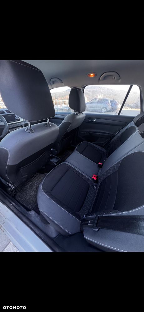 Skoda Fabia 1.0 TSI Ambition - 7