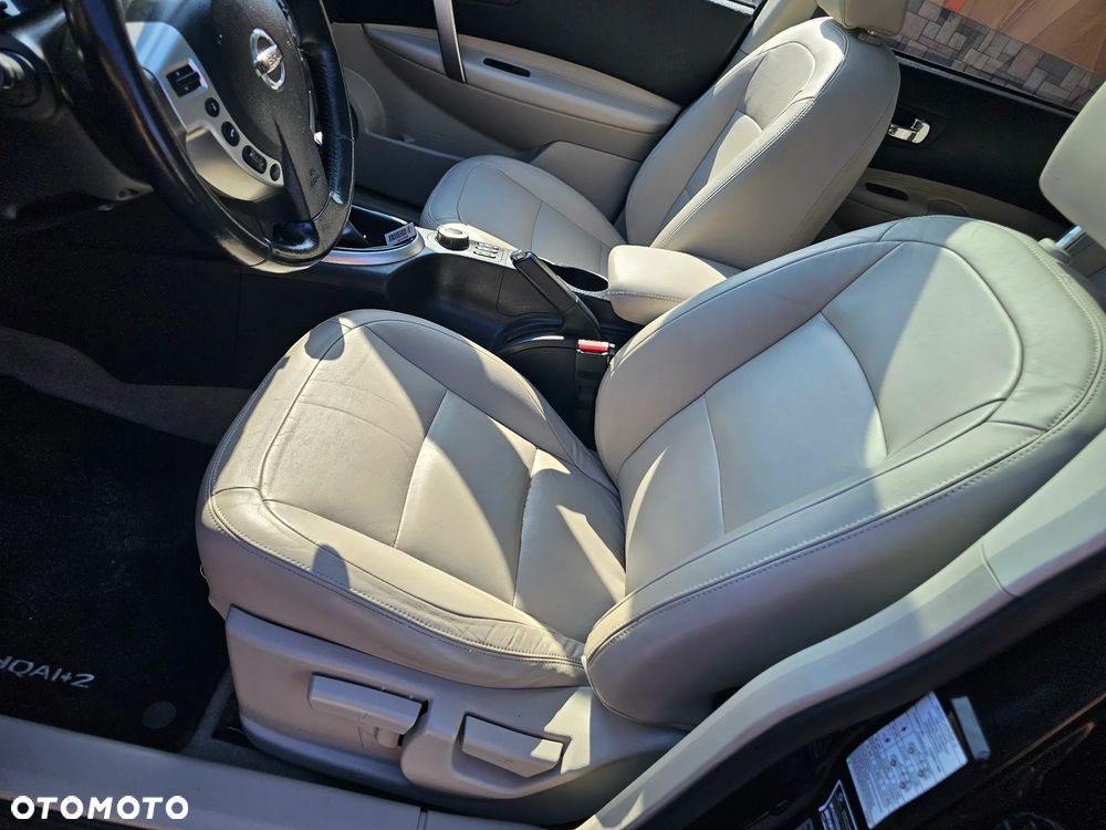 Nissan Qashqai+2 - 28