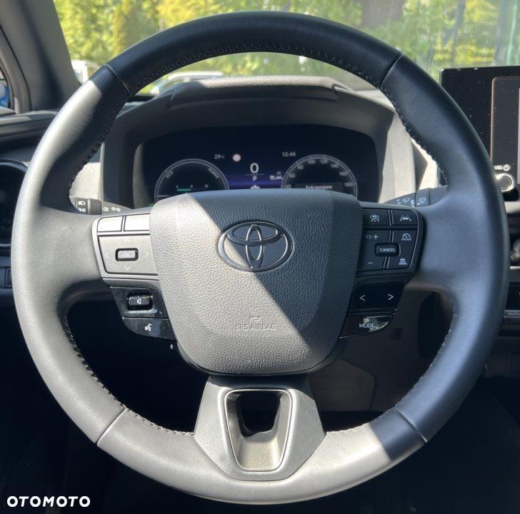 Toyota C-HR - 11