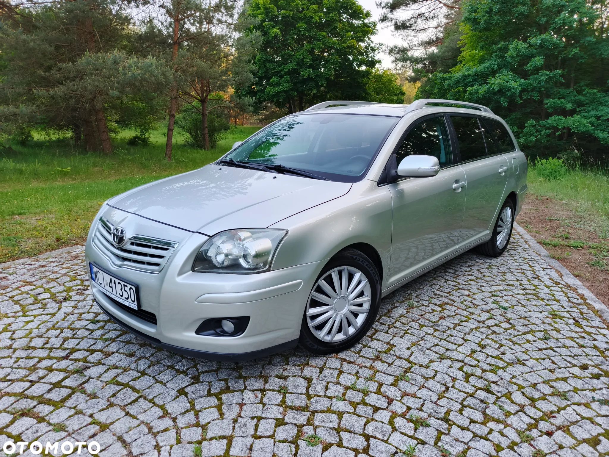 Toyota Avensis 2.0 D-4D Sol - 1