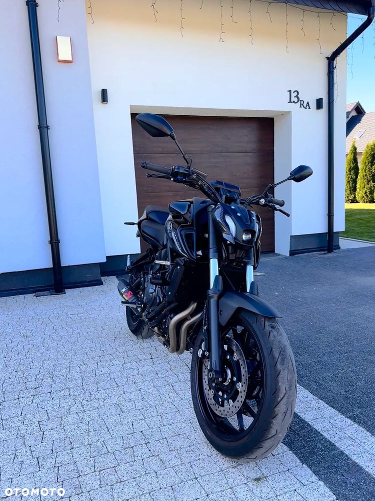 Yamaha MT - 17