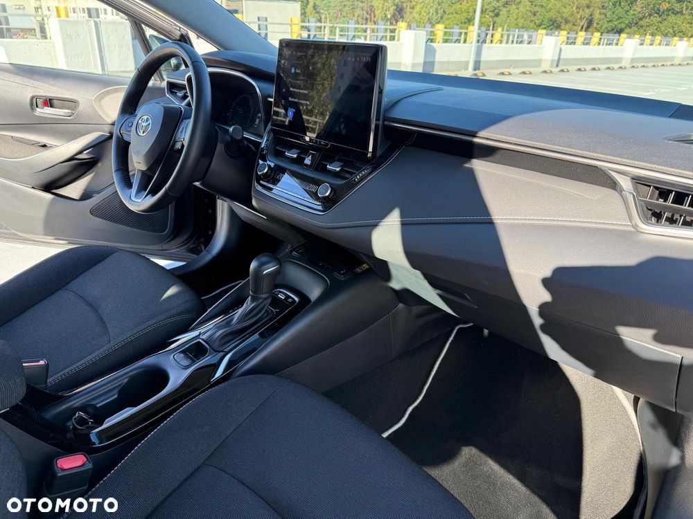 Toyota Corolla 1.8 Hybrid Comfort - 16