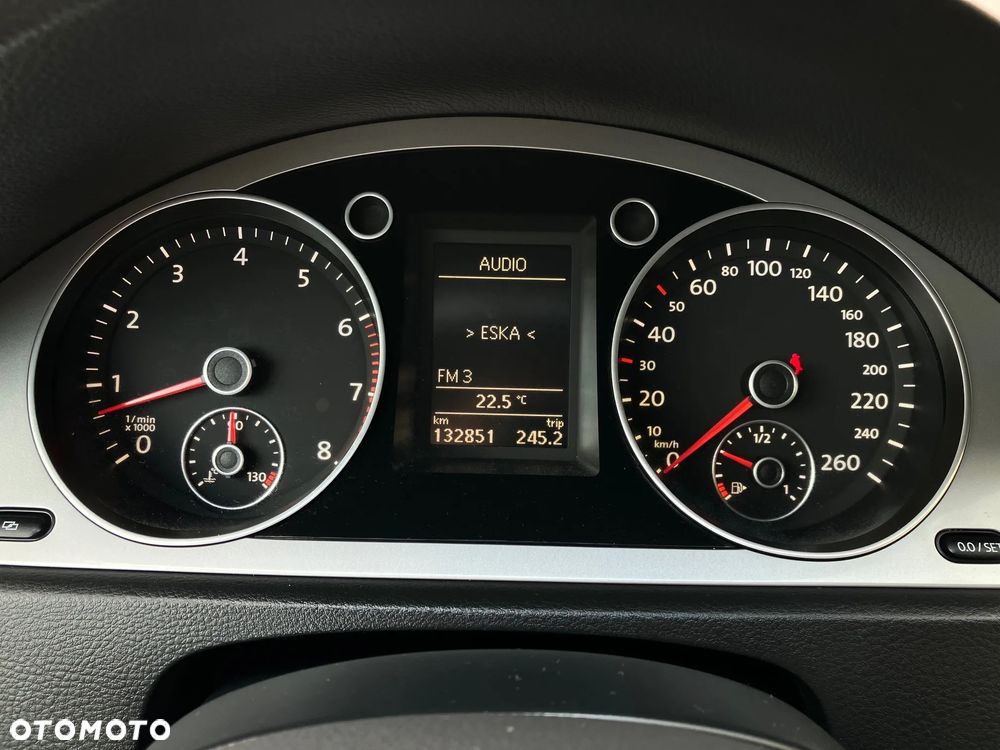 Volkswagen Passat 1.4 TSI Comfortline R-Style - 30