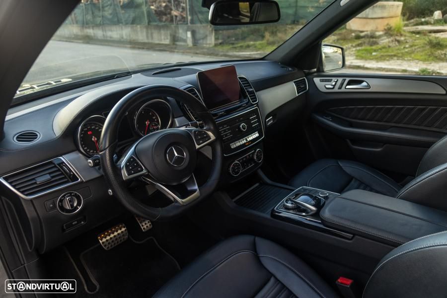 Mercedes-Benz GLS 350 d 4-Matic - 29