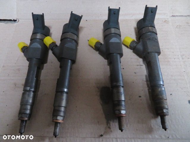 WTRYSKIWACZE WTRYSKI TRAFIC II 1.9 DCI 0445110328 SUZUKI VITARA GRAND RENAULT 2001-2014 - 1