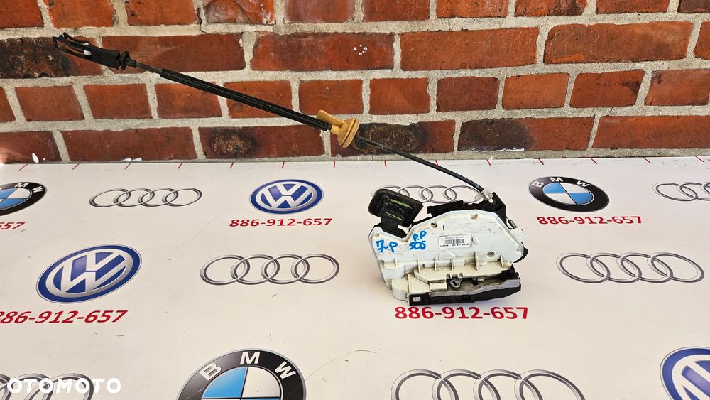 VW JETTA VI 5C Zamek kompletny przedni prawy Zamek drzwi przód prawy 5K1837016B - 1
